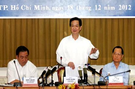 Primer ministro de Vietnam orienta resolver deudas malas en Ciudad Ho Chi Minh